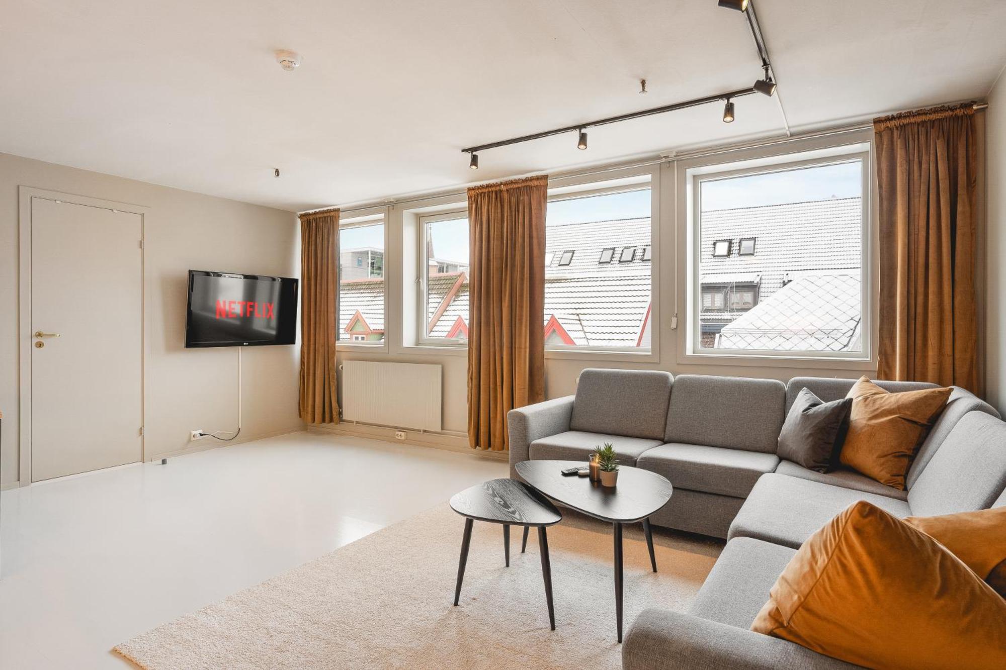 Arctic Homes - Downtown Penthouse Тромсьо Екстериор снимка